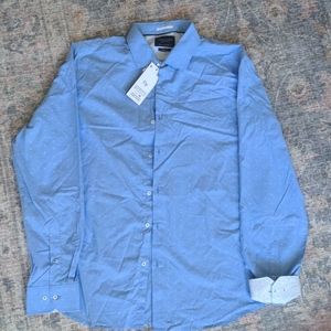 XL slim. Men's button up.